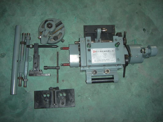 टच स्क्रीन पीएलसी कंट्रोलर कॉइल फीडिंग लाइन जिसमें कॉइल मोटाई रेंज 0.3 मिमी से 6 मिमी और 5 टन कॉइल वजन क्षमता है